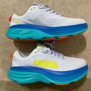 Brand new men’s Hoka Bondi 8